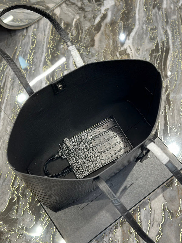 Amelia - YSL Bag - 3943