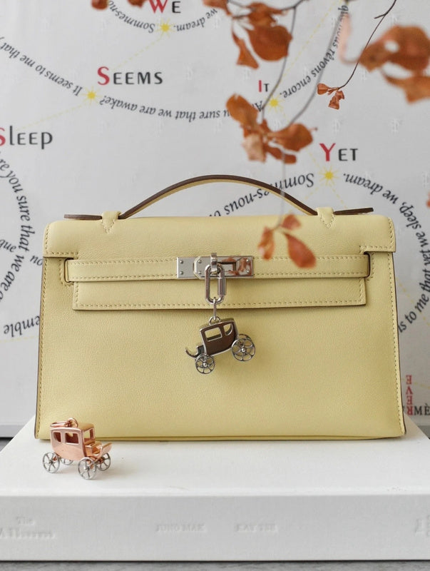 Amelia - HMS Bags - 1818