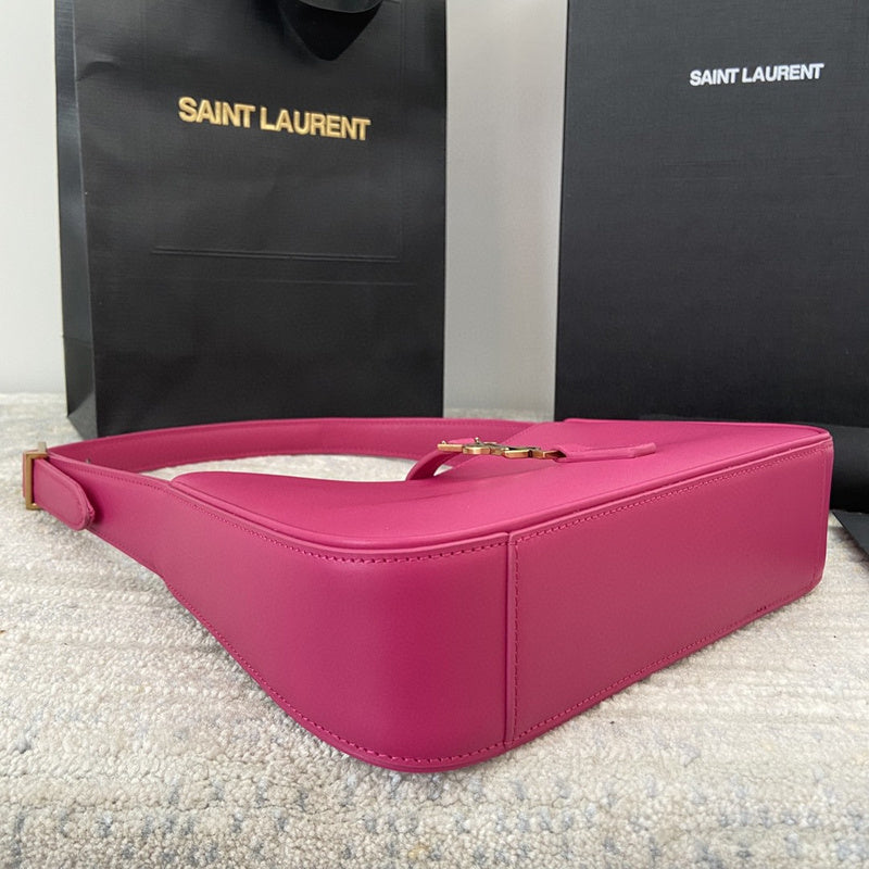 Amelia - YSL Bag - 3803