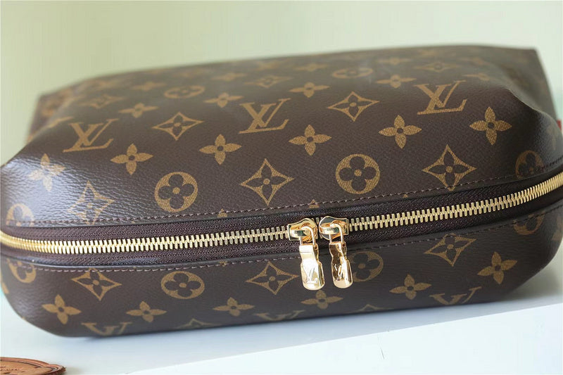 Fan Fashion Lu-Vi bags - 8797