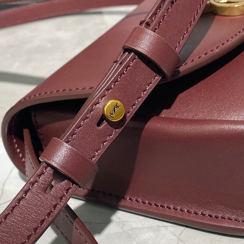 Amelia - YSL Bag - 4105
