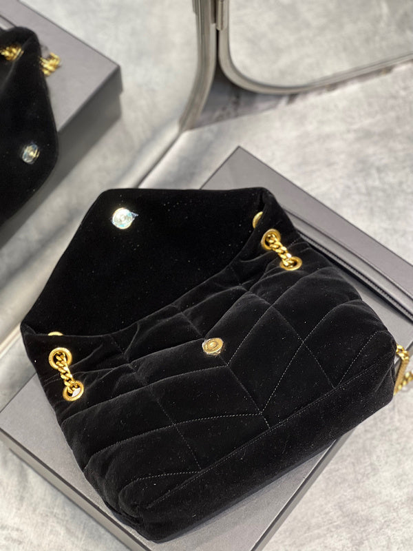 Amelia - YSL Bag - 3906