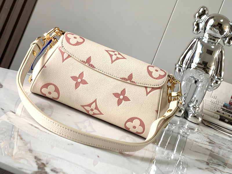 Amelia's Bag Gallery - LOV Bags - 1325