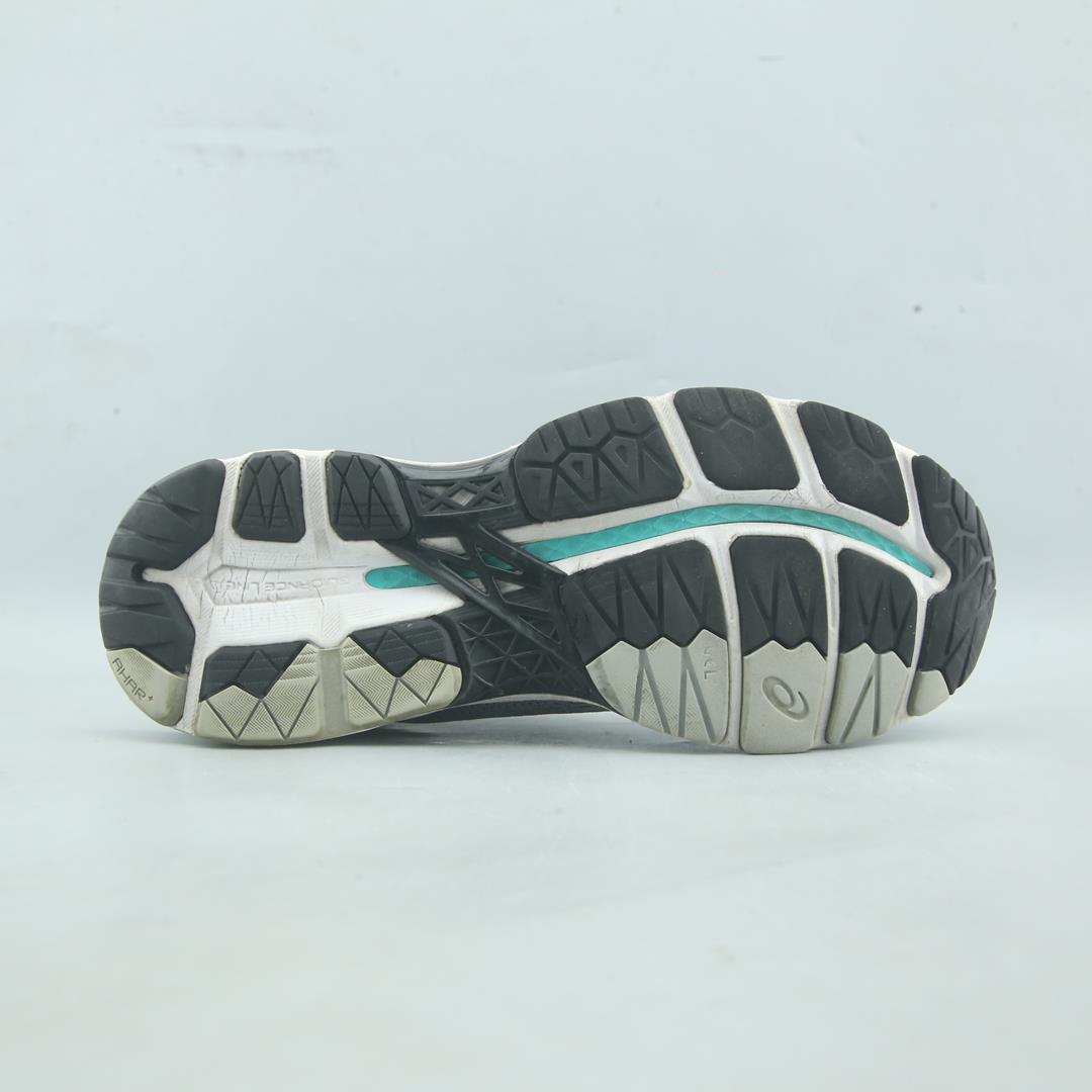 ASICS GEL KAYANO 24