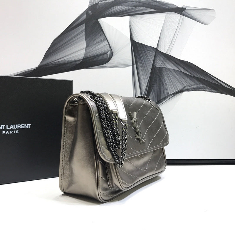 Amelia - YSL Bag - 2231