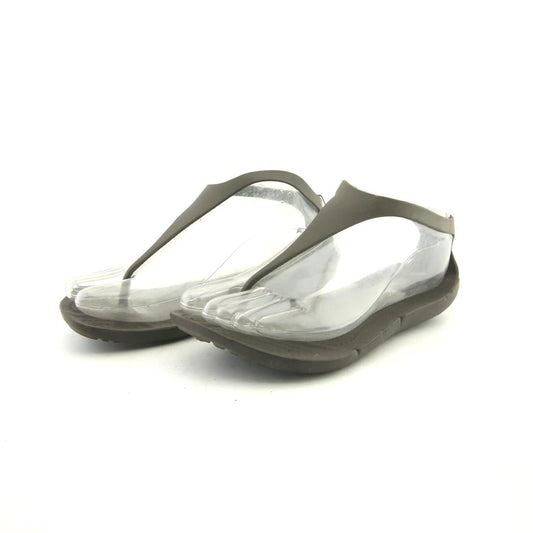 CROCS SEXI T-STRAP ROUND TOE