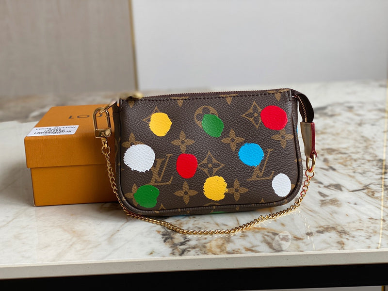 Amelia's Bag Gallery - LOV Bags - 699