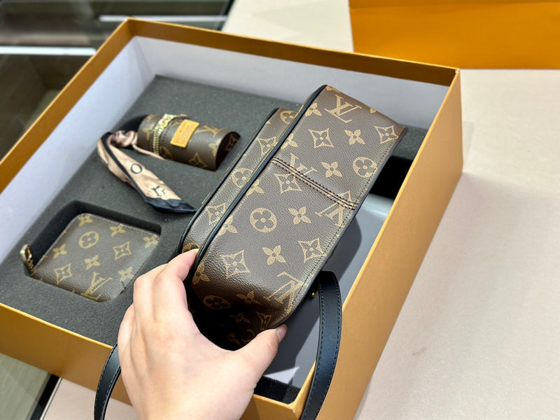 Amelia - LV Bags - 14900