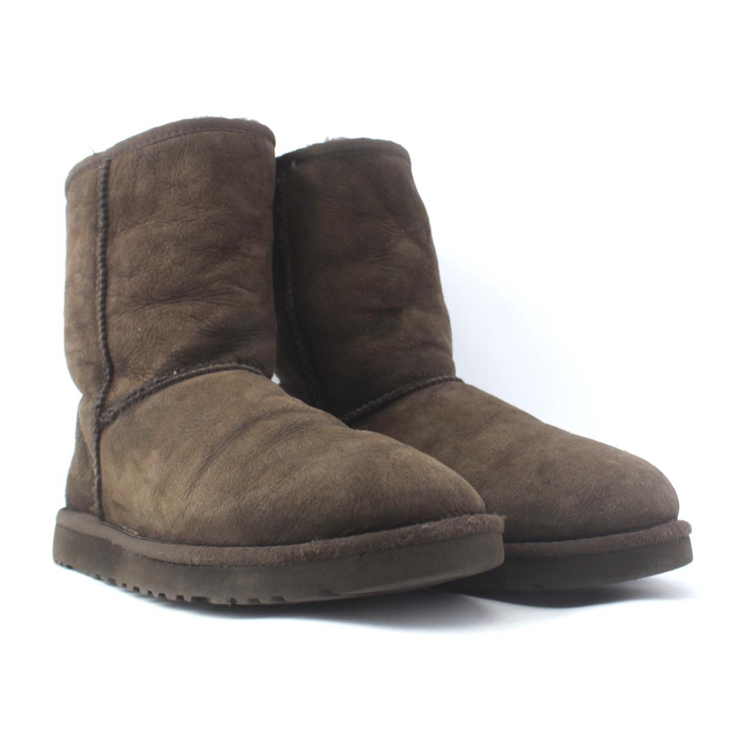 UGG  CLASSIC SHORT II