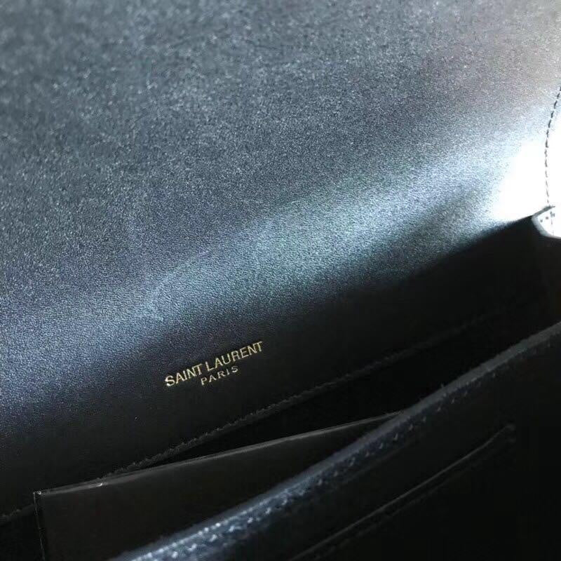 Amelia - YSL Bag - 2519