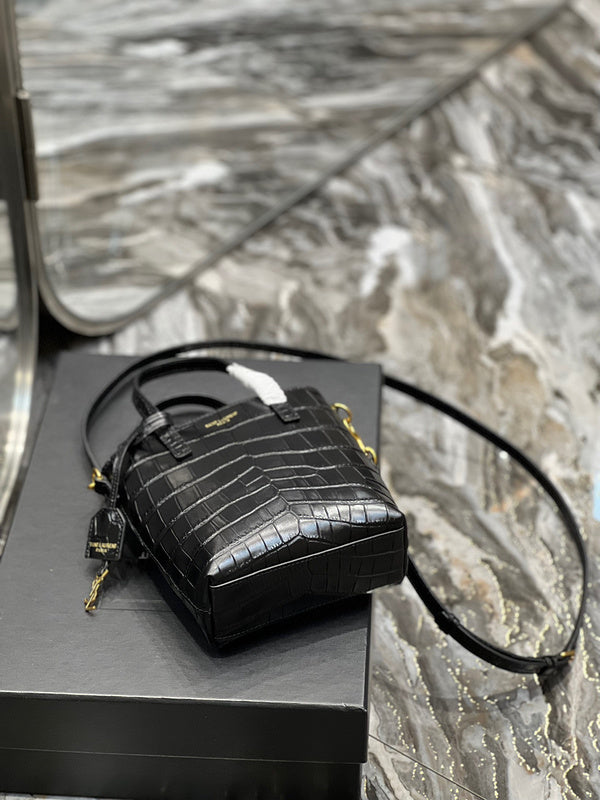 Amelia - YSL Bag - 3893