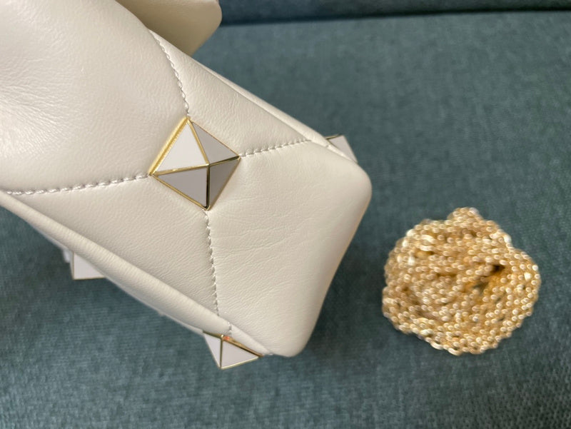 VAL LUXURY BAGS - FOR FASHION LOVERS  AFFORDABLE LUXURY BAGS- 367