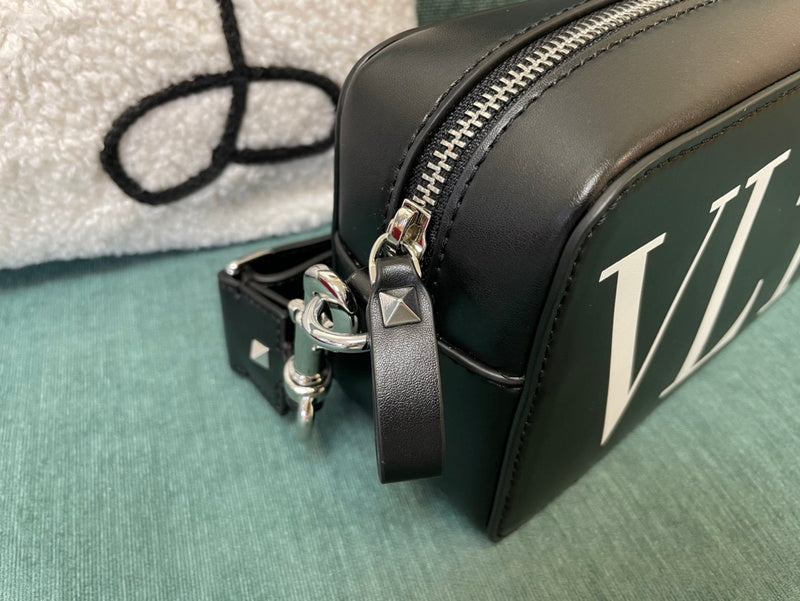 Amelia's Bag Gallery - VEL Bags - 701