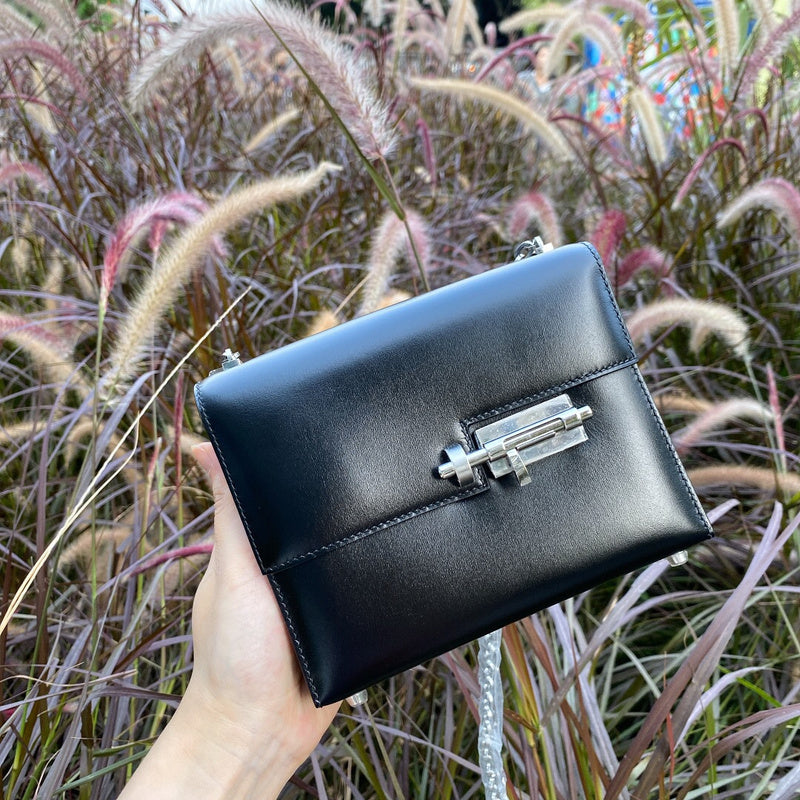 Amelia - HMS Bags - 1462