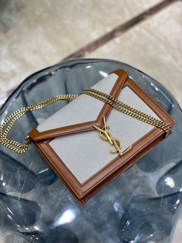 Amelia - YSL Bag - 1472