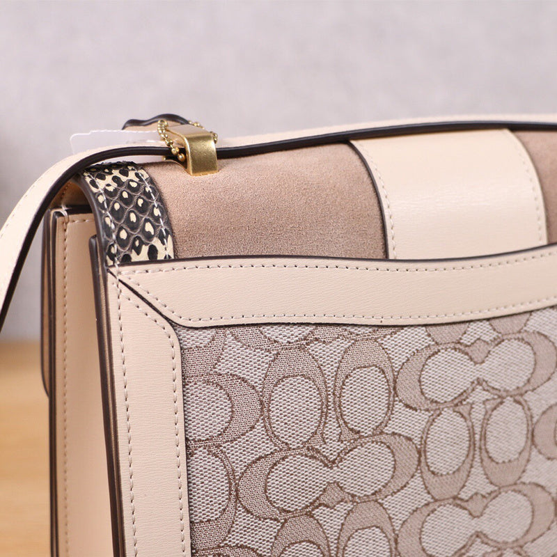 Amelia- CAH Bags - 808