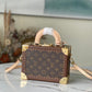Fan Fashion Lu-Vi bags - 17406