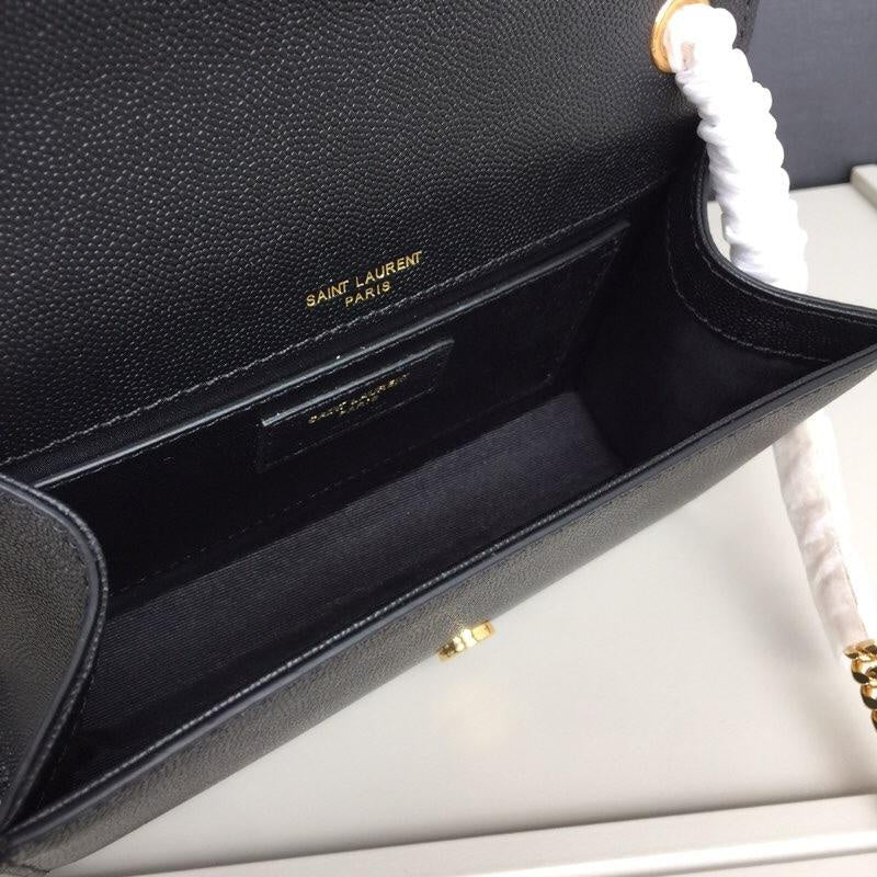 Amelia - YSL Bag - 2842