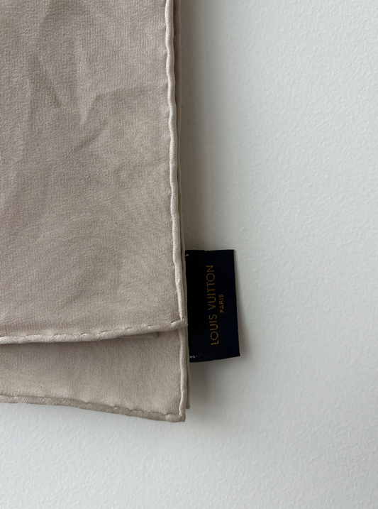 Louis Vuitton Beige “Châle Monogram” Scarf