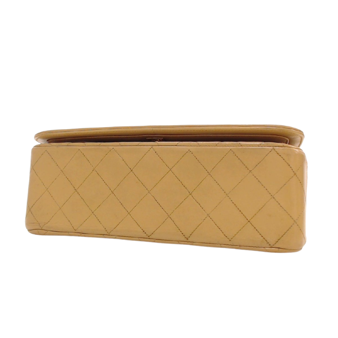 Chanel Beige Full Flap m/ GHW
