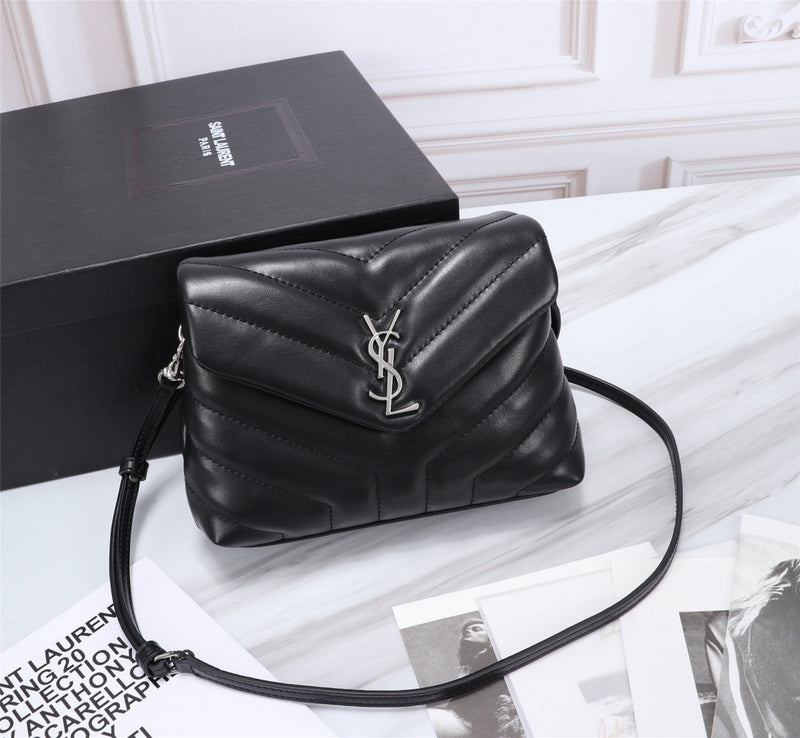 Amelia - YSL Bag - 2403