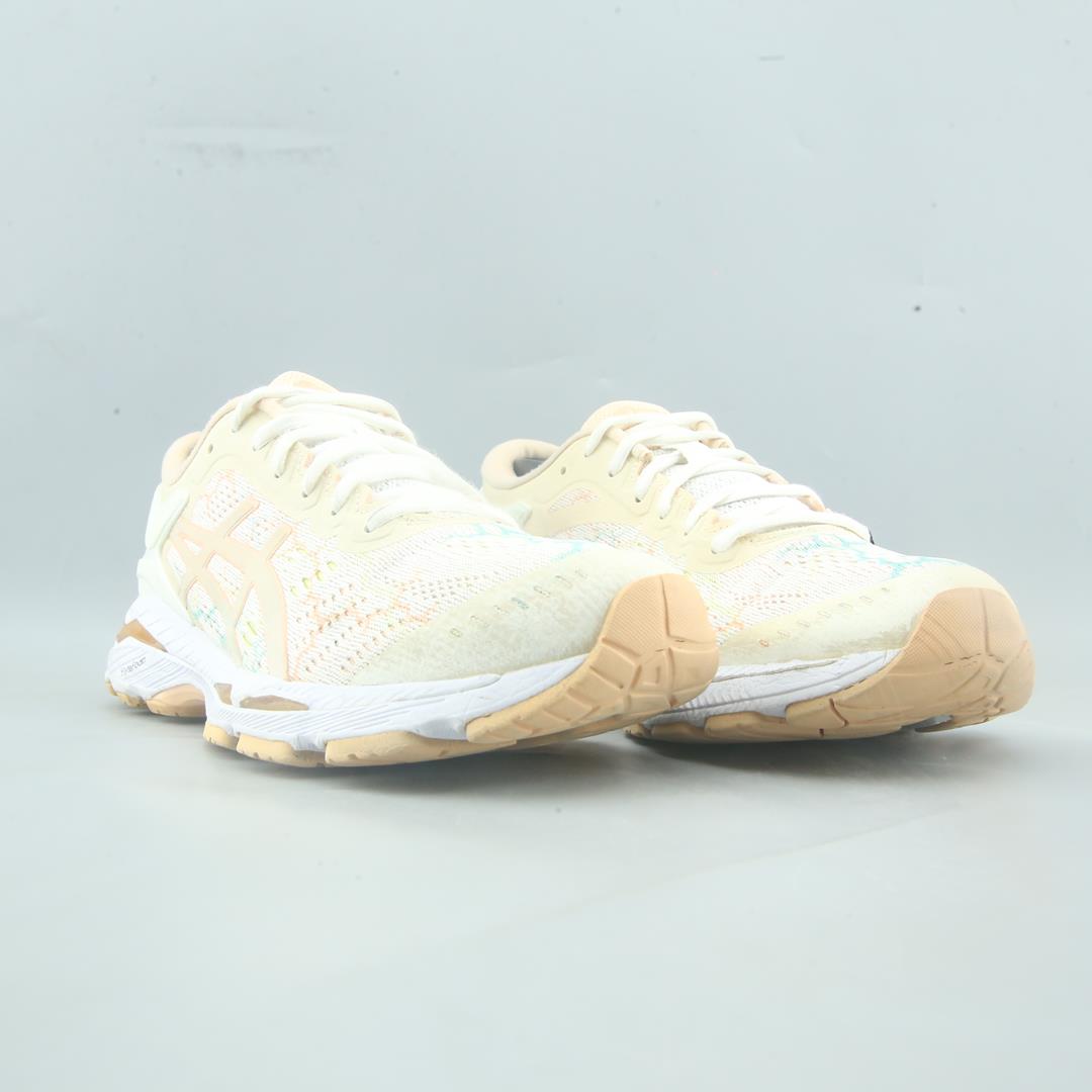 ASICS GEL KAYANO 24