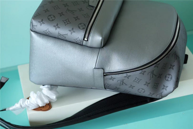 Fan Fashion Lu-Vi bags - 9574