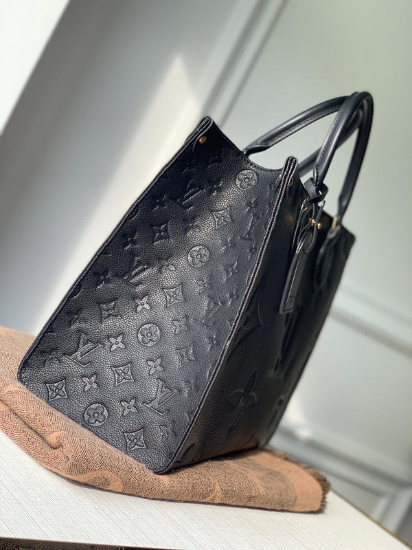 Fan Fashion Lu-Vi bags - 17775