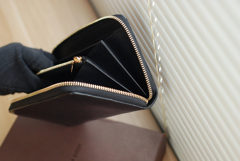 Fan Fashion Lu-Vi bags - 9408