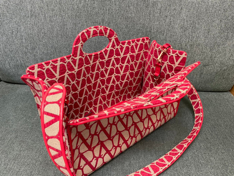 VAL LUXURY BAGS - FOR FASHION LOVERS  AFFORDABLE LUXURY BAGS- 891
