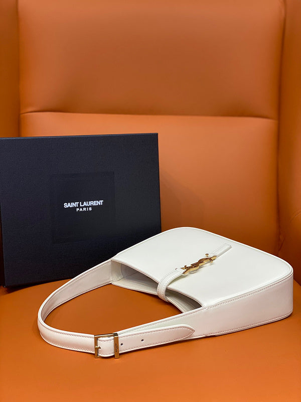 Amelia - YSL Bag - 2006