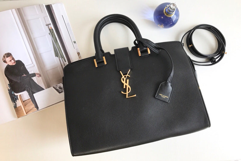 Amelia - YSL Bag - 2164