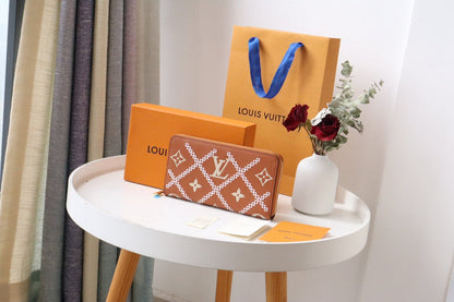 Amelia- LOV  Luxury  Wallets - 652