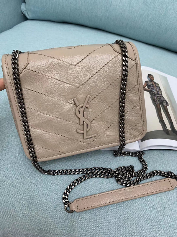 Amelia - YSL Bag - 3837