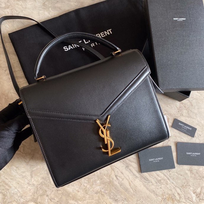Amelia - YSL Bag - 3781