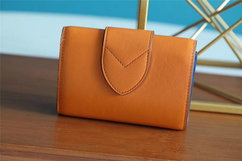 Fan Fashion Lu-Vi bags - 8972
