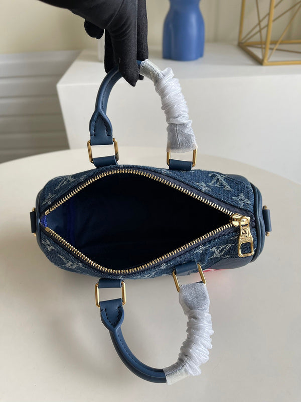 Fan Fashion Lu-Vi bags - 17309
