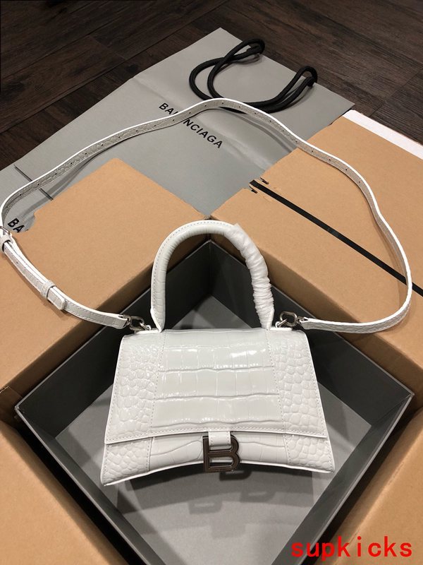 Amelia- BG Hourglass Bags - 185