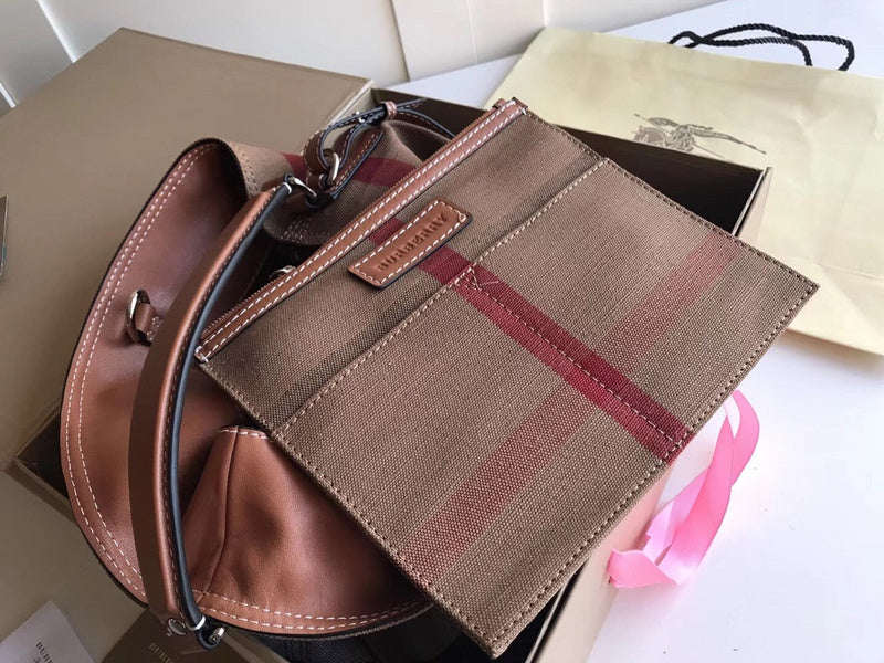 Burberry Bags - Bagsattire   428
