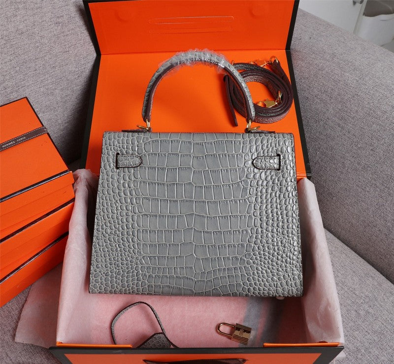 LO - HMS Luxury Bags - 754