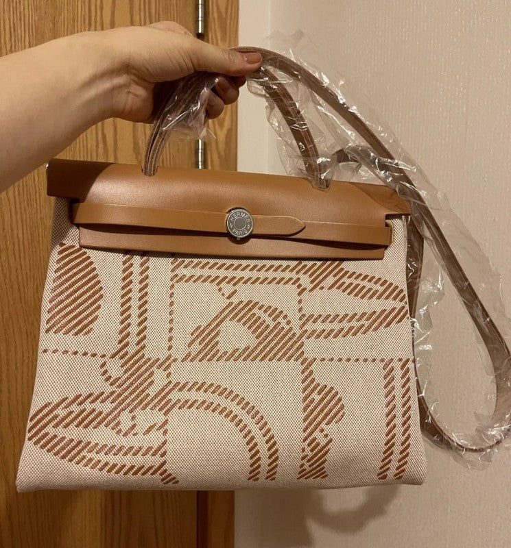 Amelia- HMS Bags - 045