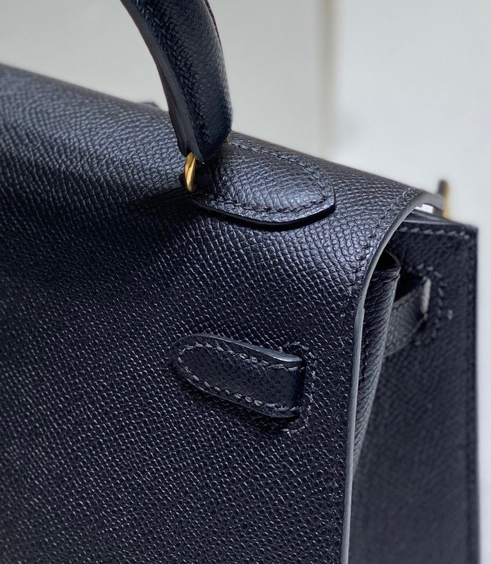 Amelia - HMS Bags - 1727