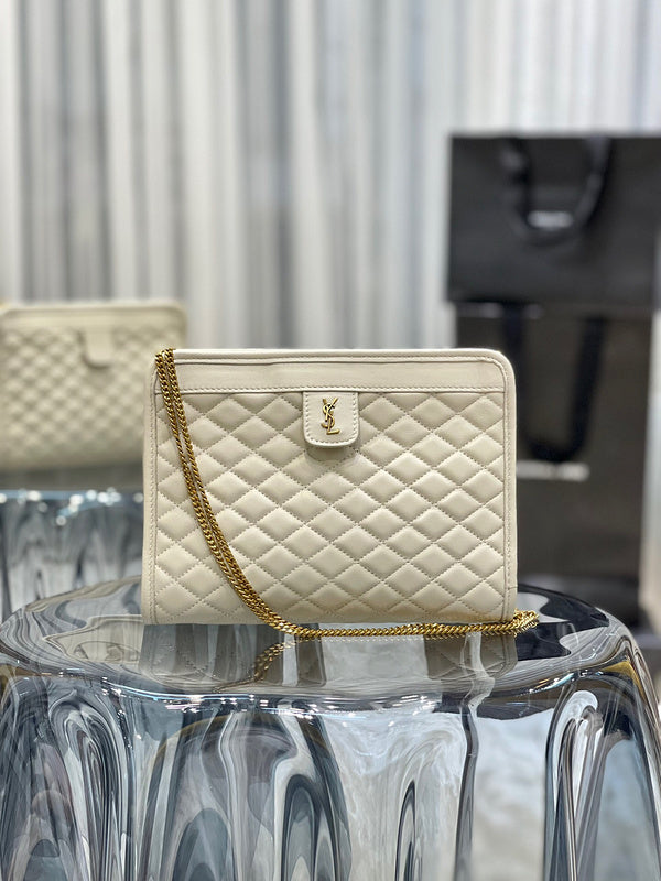 Amelia - YSL Bag - 3755