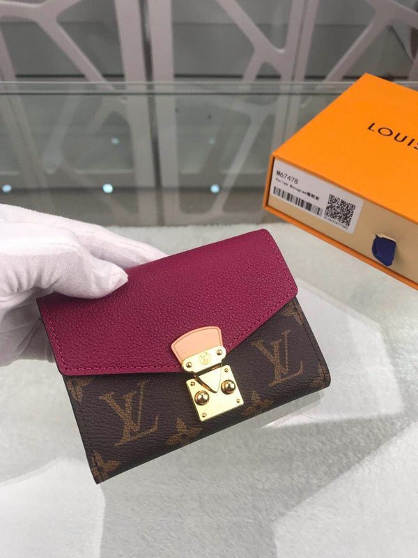 Fan Fashion Lu-Vi bags - 9119