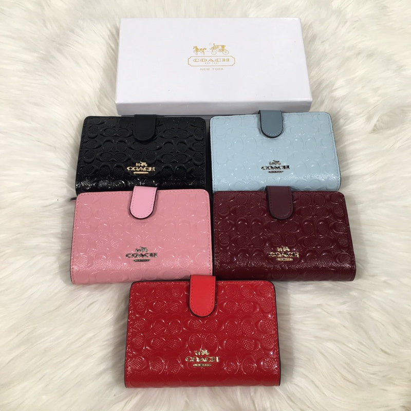 Amelia - CAH Wallet - 165