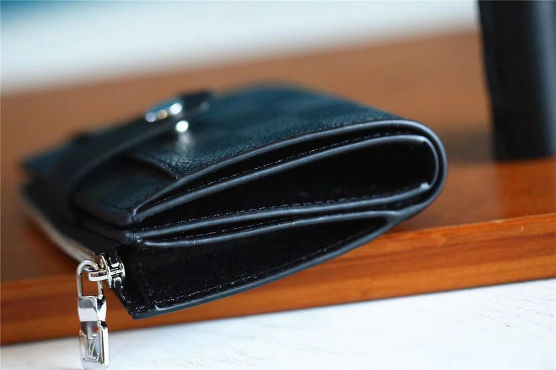 Fan Fashion Lu-Vi bags - 10814