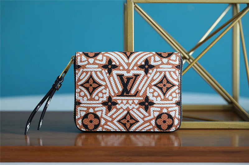 Fan Fashion Lu-Vi bags - 8958