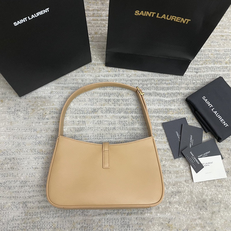 Amelia - YSL Bag - 3803