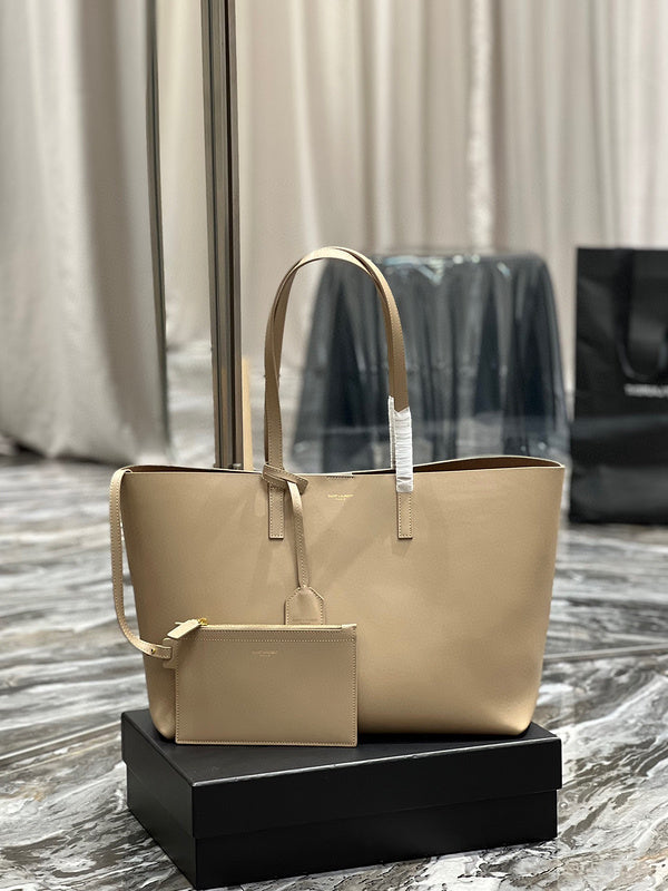 Amelia - YSL Bag - 3943