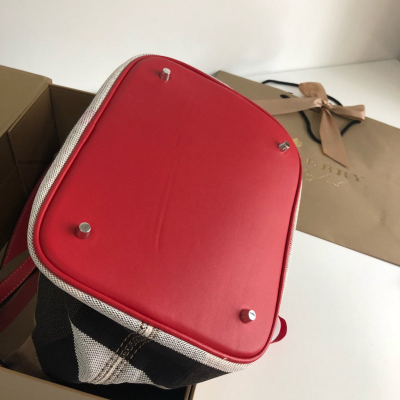 Burberry Bags - Bagsattire   436